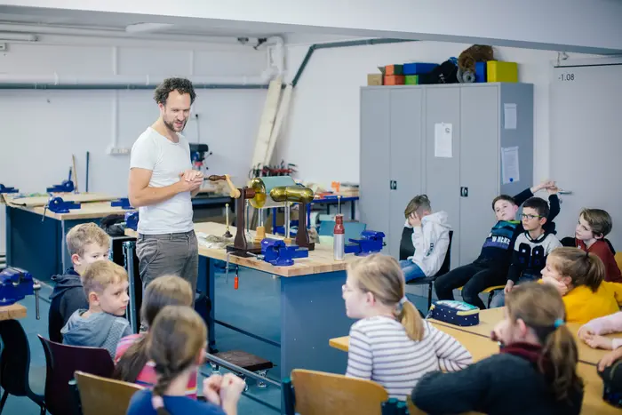 Der Reisende Elektrisierer im Gymnasium Wilsdruff