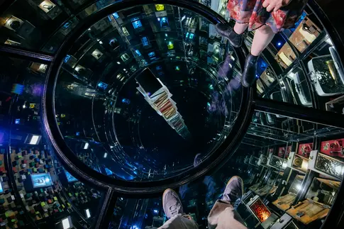 Blick in einen Brunnen