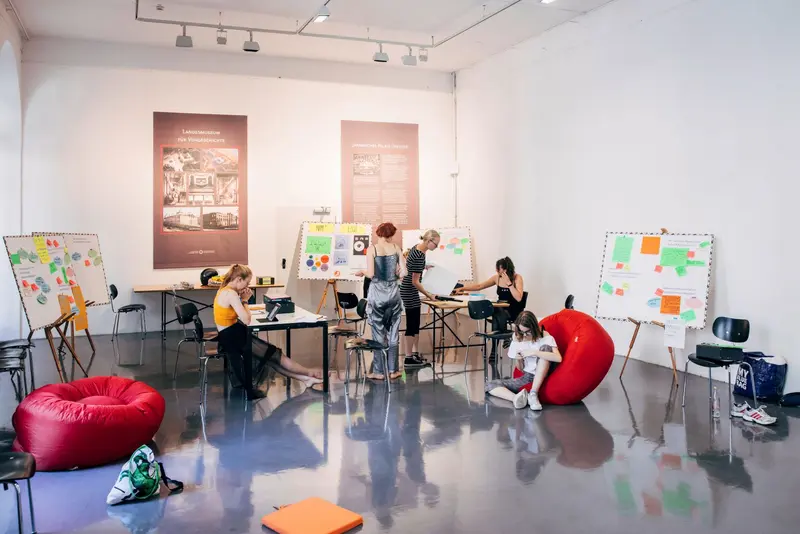 Der Jugendbeirat im Japanischen Palais