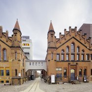 Backsteingebäude