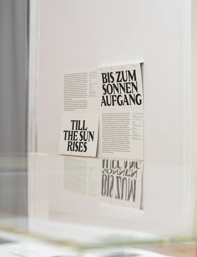 Eine Ausstellungsansicht "Till the sun rises"